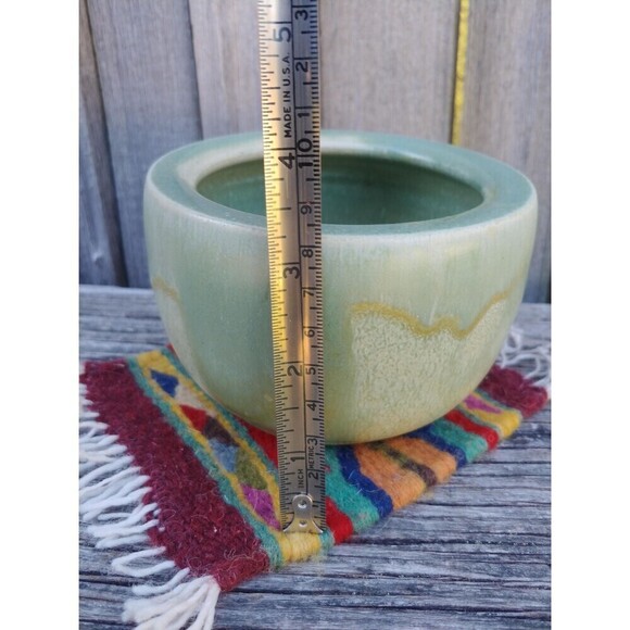 Vintage Green Pottery Bowl // Handcrafted Ceramic Pot - Picture 10 of 10